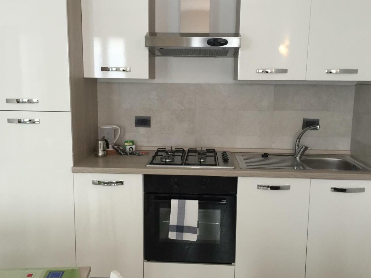 Appartement Casa Stefania à Mandello del Lario Extérieur photo